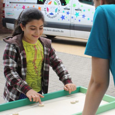 Spielerische Begegnungen mit dem Spiele-Star