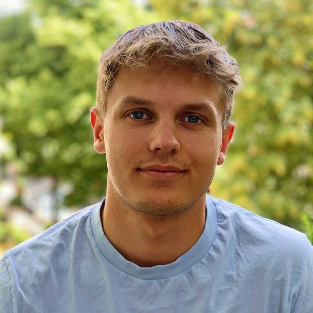 Luca_1000x1000px